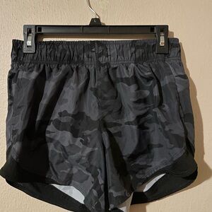 Athletic Works Women's Black Camo Athletic Shorts